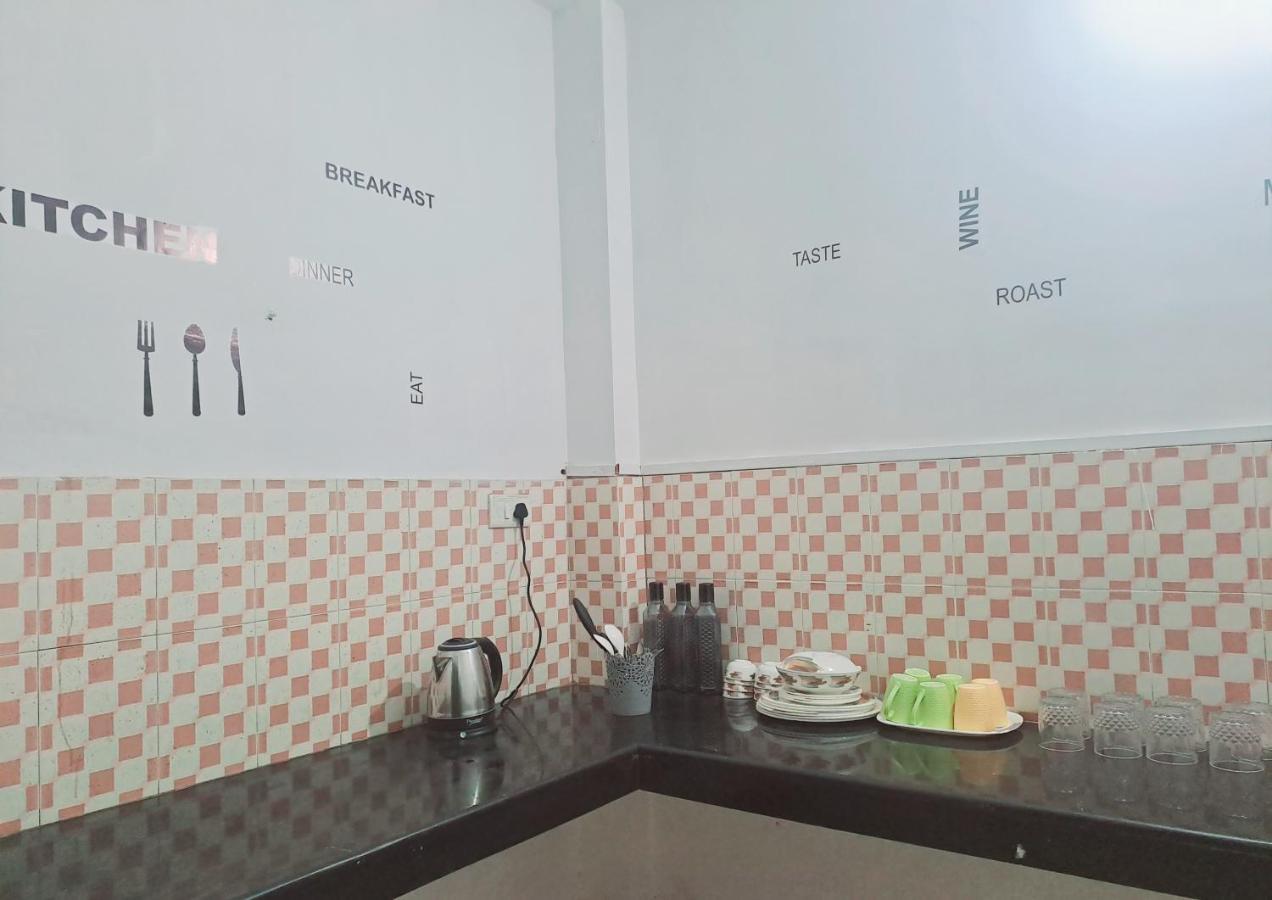 Strawberry Swing Homestay Guwahati Eksteriør bilde