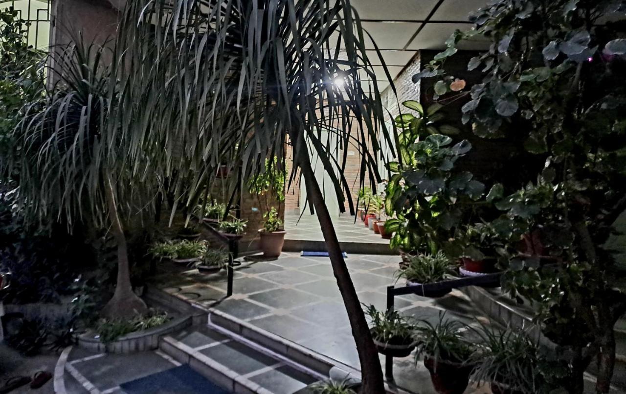 Strawberry Swing Homestay Guwahati Eksteriør bilde