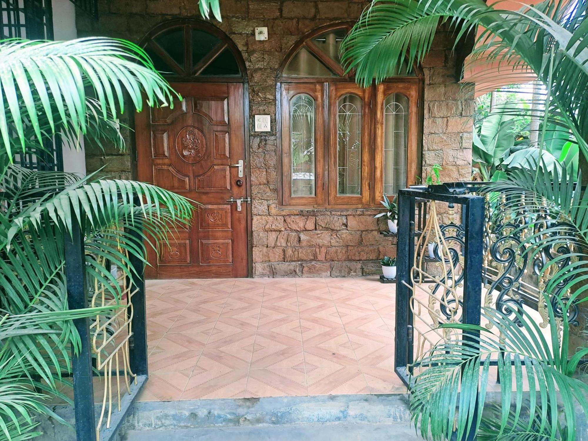Strawberry Swing Homestay Guwahati Eksteriør bilde
